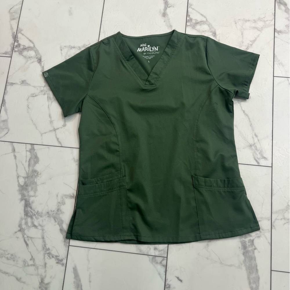Women's Olive Short Sleeve scrub Top